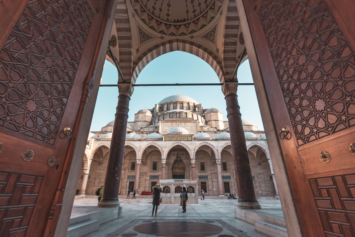 Istanbul Airport Transfers – Standard & VIP Private Services photo 5