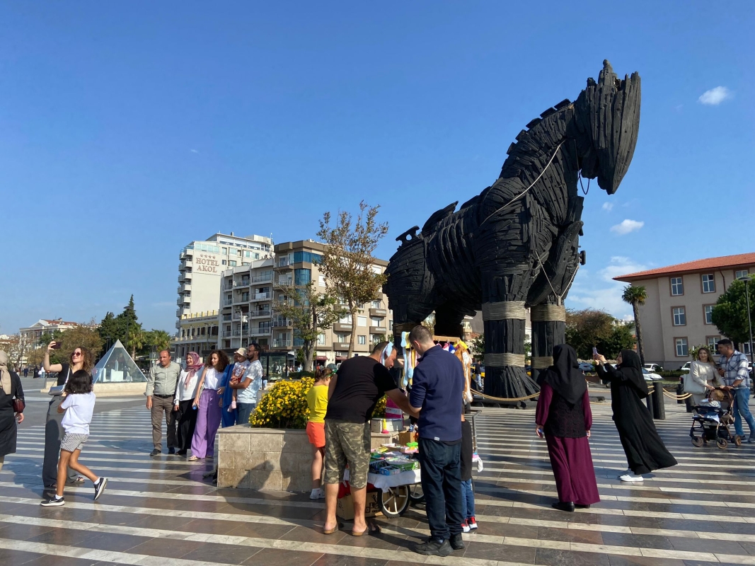 Daily Ancient City of Troy Tour from Istanbul – Explore Legendary Archaeological Site photo 2
