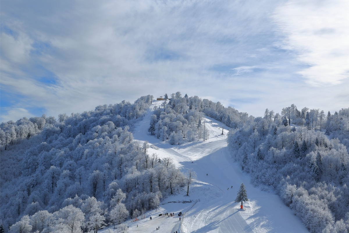 Daily Kartepe Ski Tour from Istanbul – Winter Sports Adventure photo 3