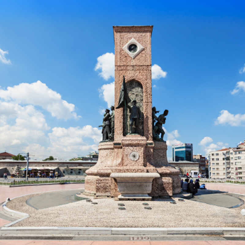 Private Daily Pera Tour from Istanbul – Istiklal Avenue, Historic Churches & Pera Palace photo 7