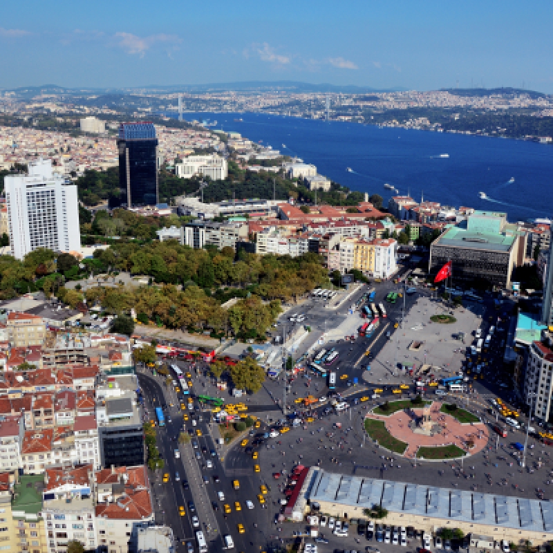 Private Daily Pera Tour from Istanbul – Istiklal Avenue, Historic Churches & Pera Palace photo 9