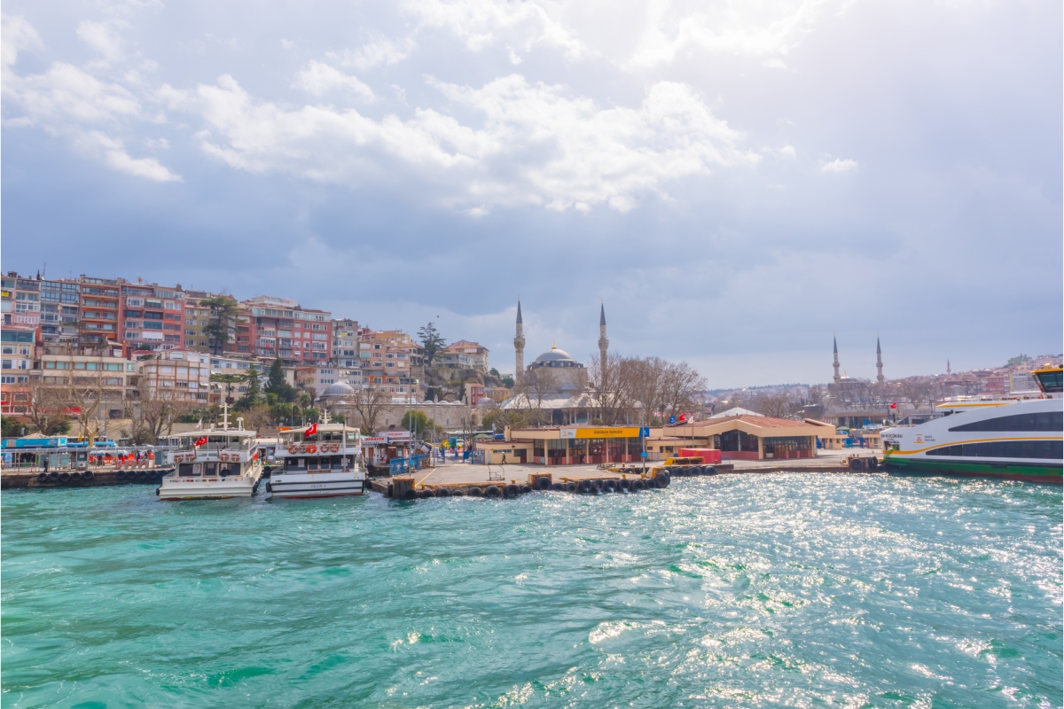 Istanbul Asian Side Discovery Tour: Kadikoy, Uskudar & Kuzguncuk with Ferry Ride photo 10