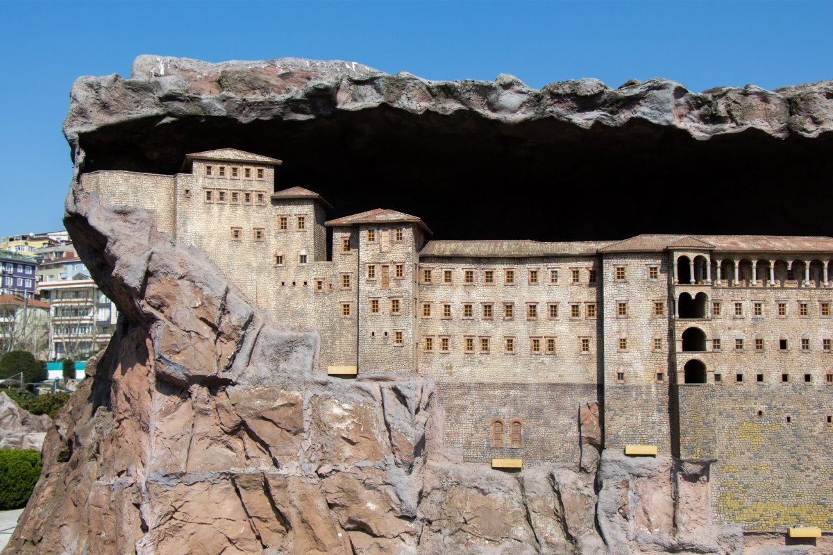 Miniaturk, Pierre Loti Hill & Cevahir Mall Tour – Istanbul Day Trip photo 6