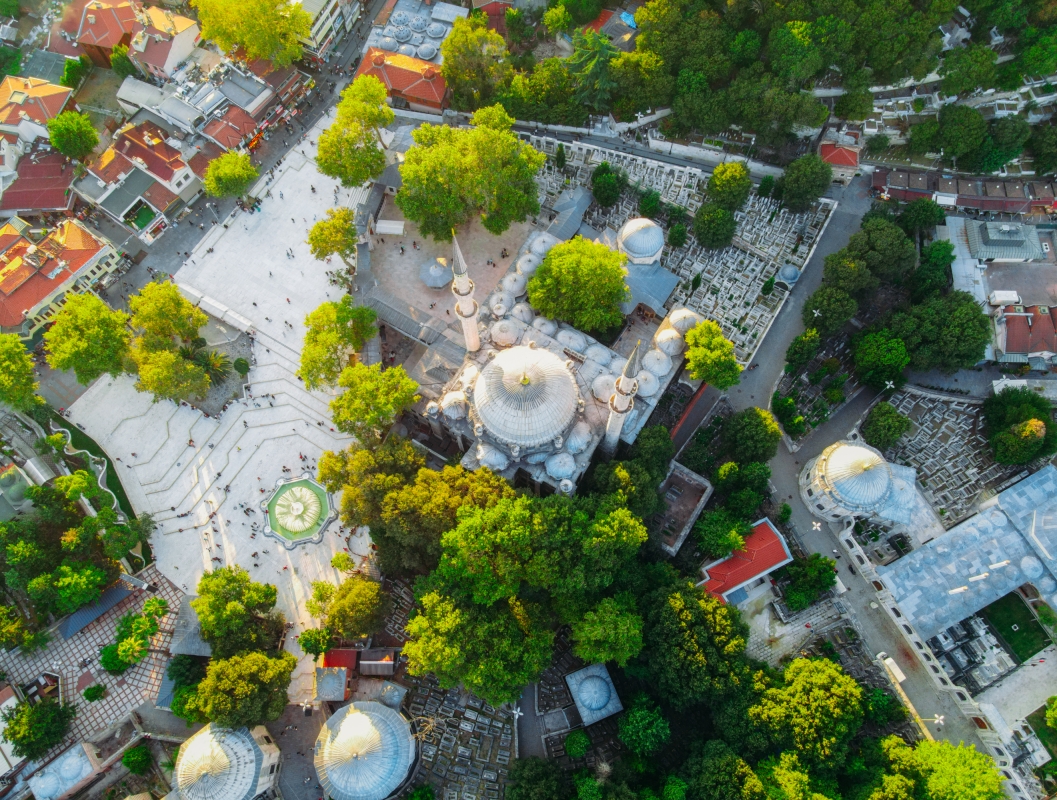 Explore Istanbul’s Islamic Heritage: Topkapi Palace, Blue Mosque & Historic Mosques Tour photo 1