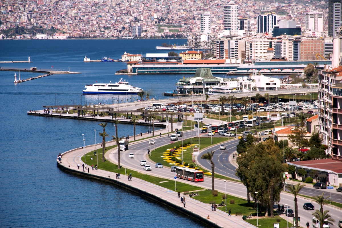 Daily Izmir Smyrna Tour from Pergamon