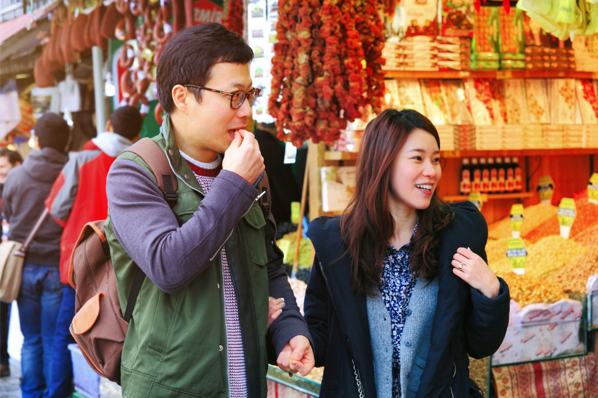 Evening Food Tour in Istanbul: Local Delicacies & Sunset Walk from Sultanahmet to Galata photo 1