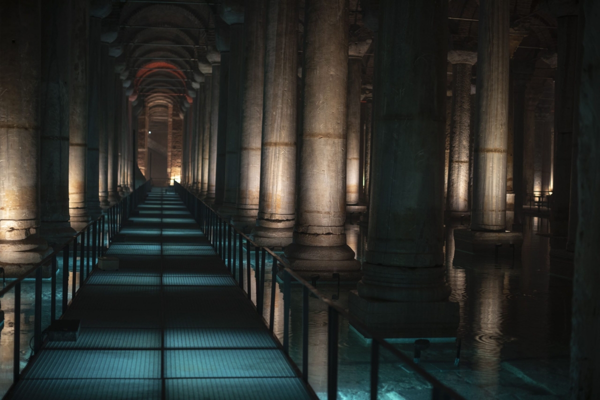 Basilica Cistern Istanbul – Skip the Line Ticket with Guided Tour photo 9