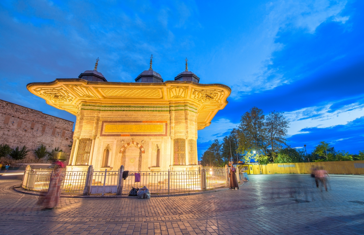 Panorama of Night Tour in Istanbul – Explore Galata Tower, Taksim & Sultanahmet at Night photo 3