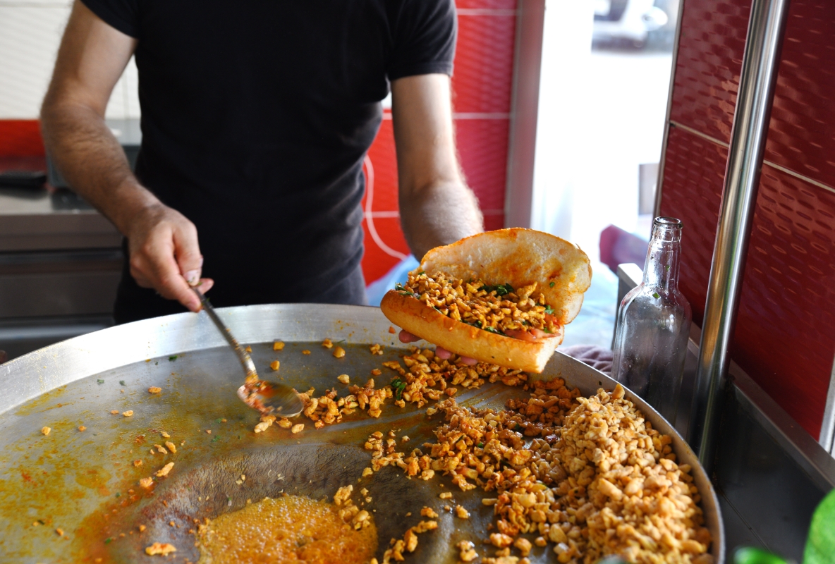 Free Walking Tour Istanbul: Discover Taksim & Taste Turkish Street Food photo 5