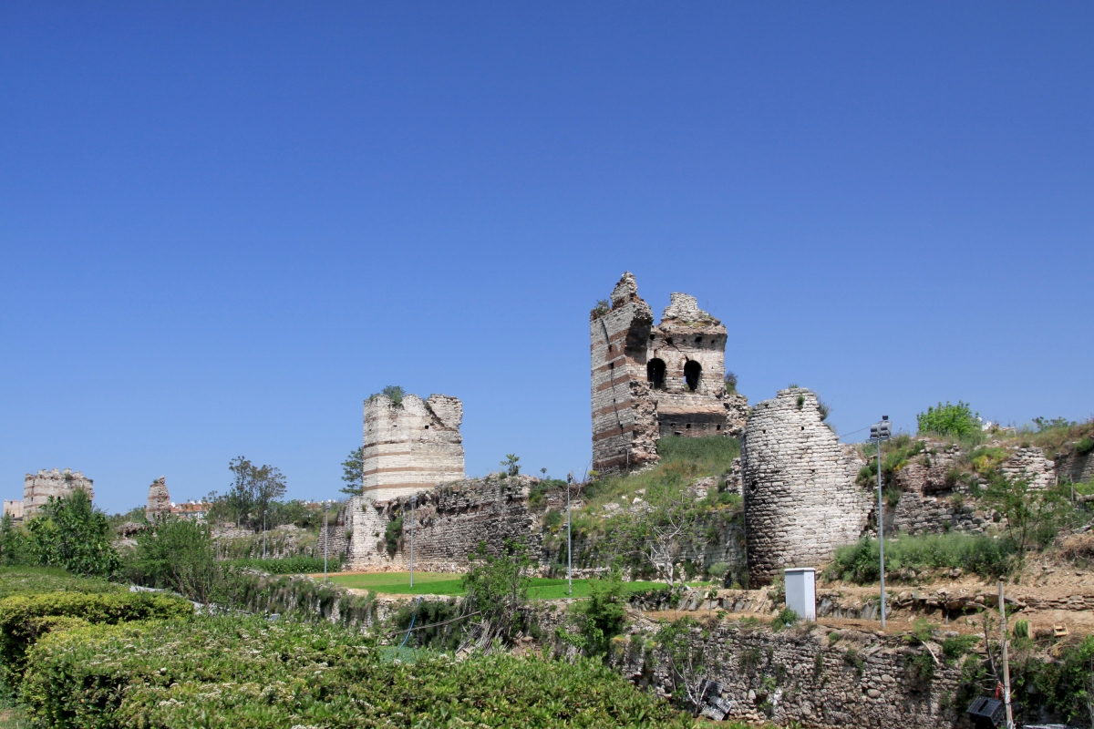 Istanbul City Walls Tour – Byzantine & Ottoman Heritage Experience photo 8
