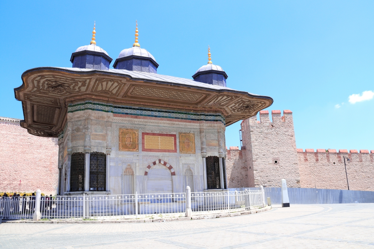 Istanbul Orientation Walking Tour – Hagia Sophia, Blue Mosque & Grand Bazaar photo 9