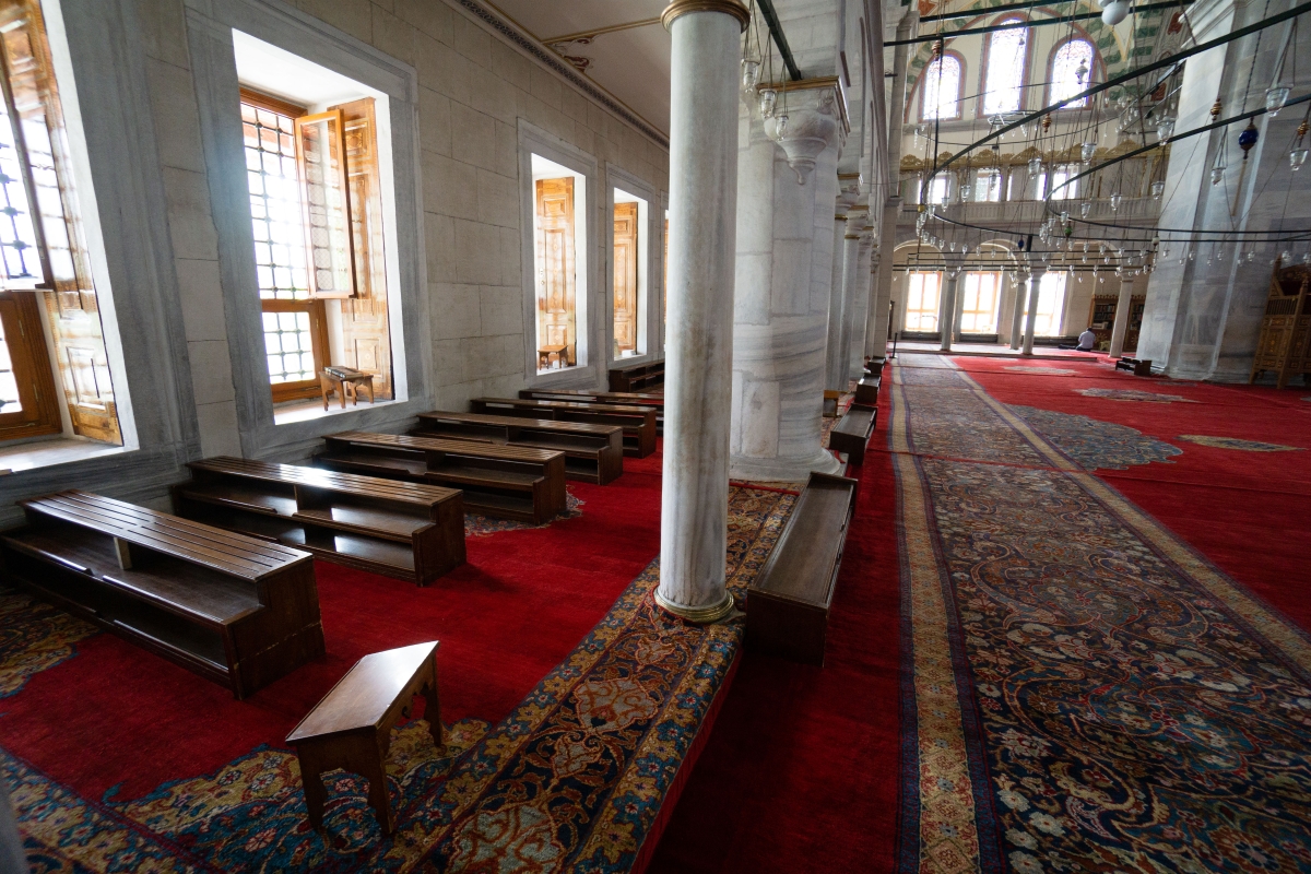 Fatih Sultan Mehmet Mosque Tour & Historical Istanbul Walking Experience photo 8
