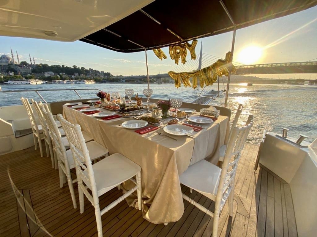 Sunset Cruise Bosphorus by Private Yacht photo 6