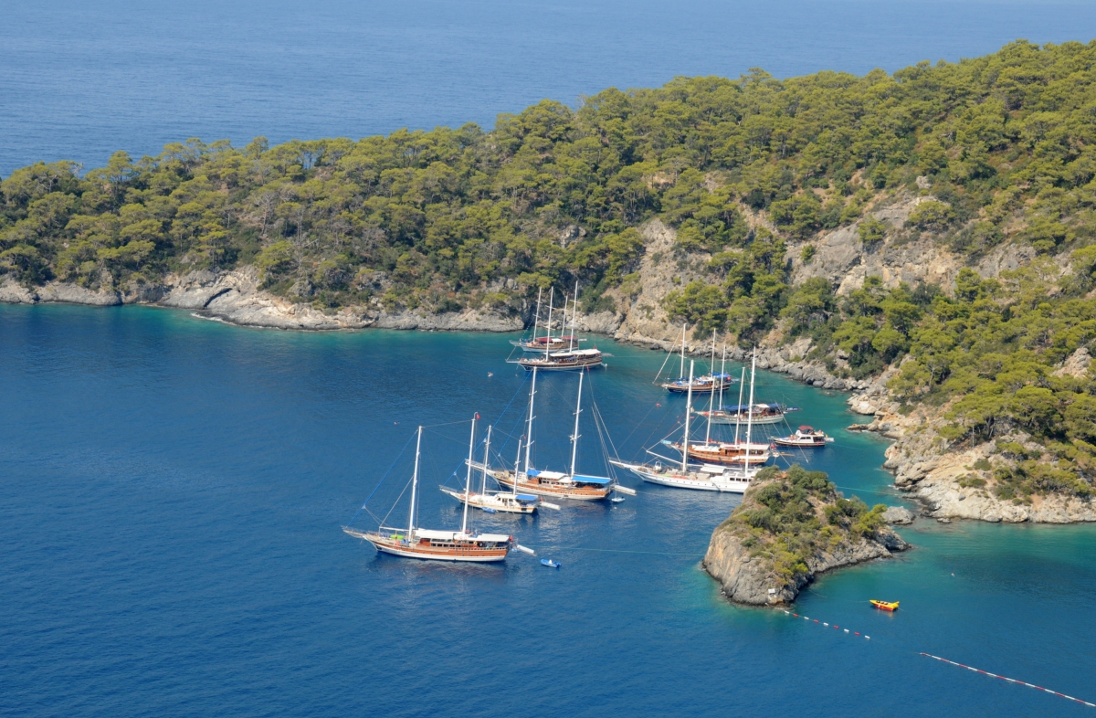 9 Days Istanbul & Blue Cruise Fethiye & Olympos Tour by Gulet photo 3