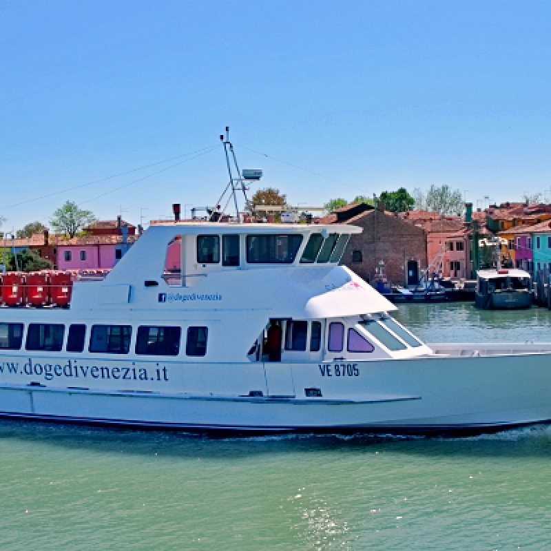 Venice: Murano - Burano - Torcello, boat excursion With Glass Factory Visit From San Marco/Pontile Cornoldi photo 1