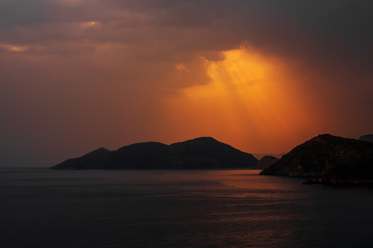 Romantic Sunset & Moonlight Dinner Cruise in Fethiye – St. Nicholas Island Evening Tour photo 5