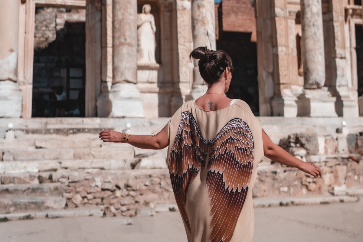 Ephesus tours Basilica of Saint John Turkish bath Tours photo 3