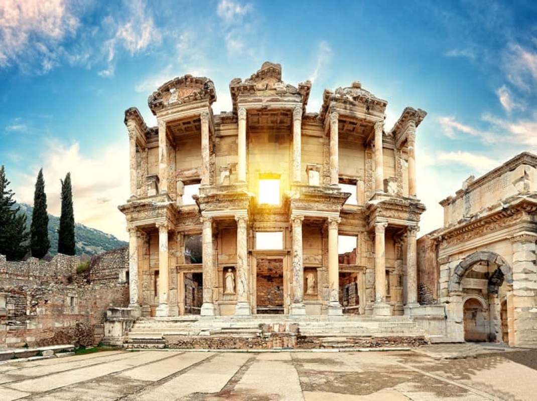 4 Day Istanbul to Ephesus and Pamukkale Tours to Bodrum photo 1