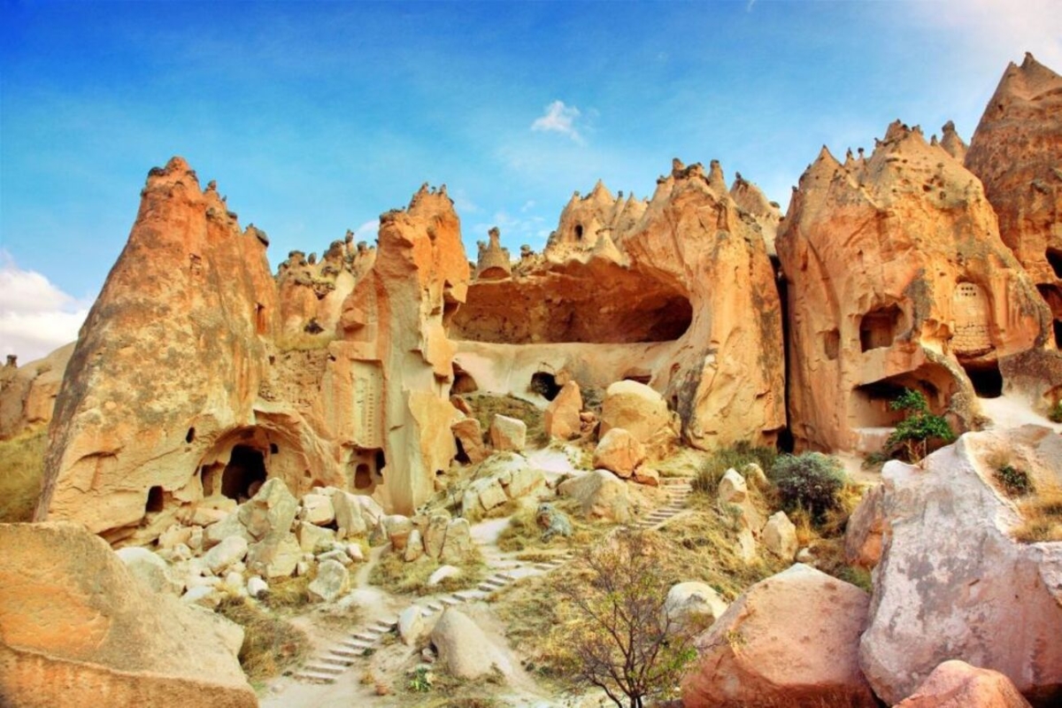 Cappadocia Red Tour Full Day Guided Goreme Valley Fairy Chimneys Experience photo 5