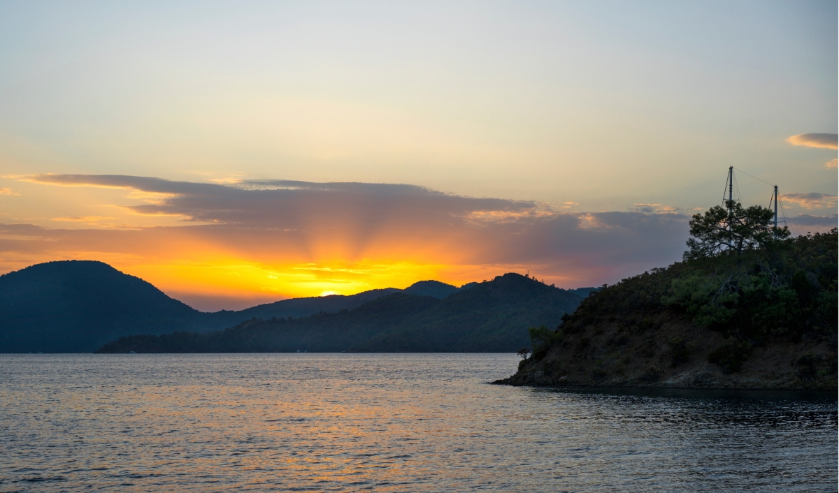 4 Days Fethiye Olympos Cabin Cruise photo 2