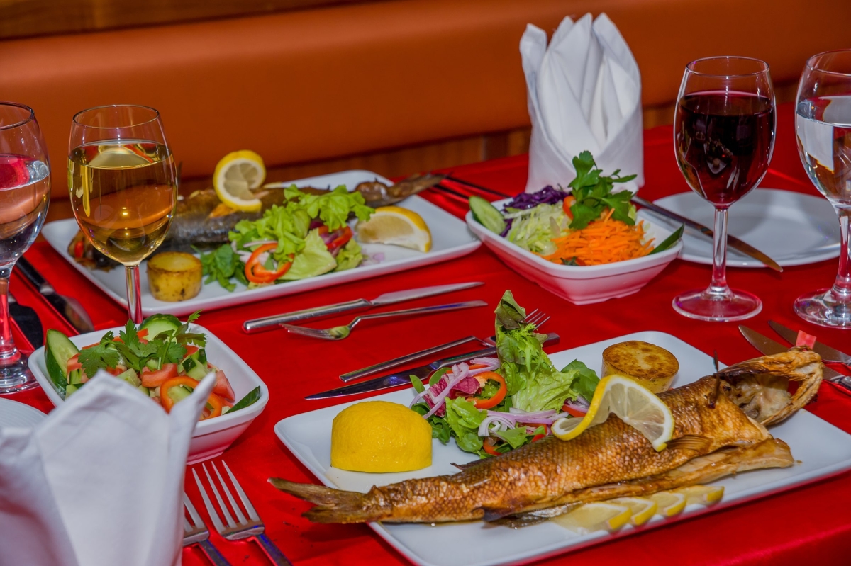 Unlimited Soft Drinks Istanbul Bosphorus Dinner Cruise photo 4