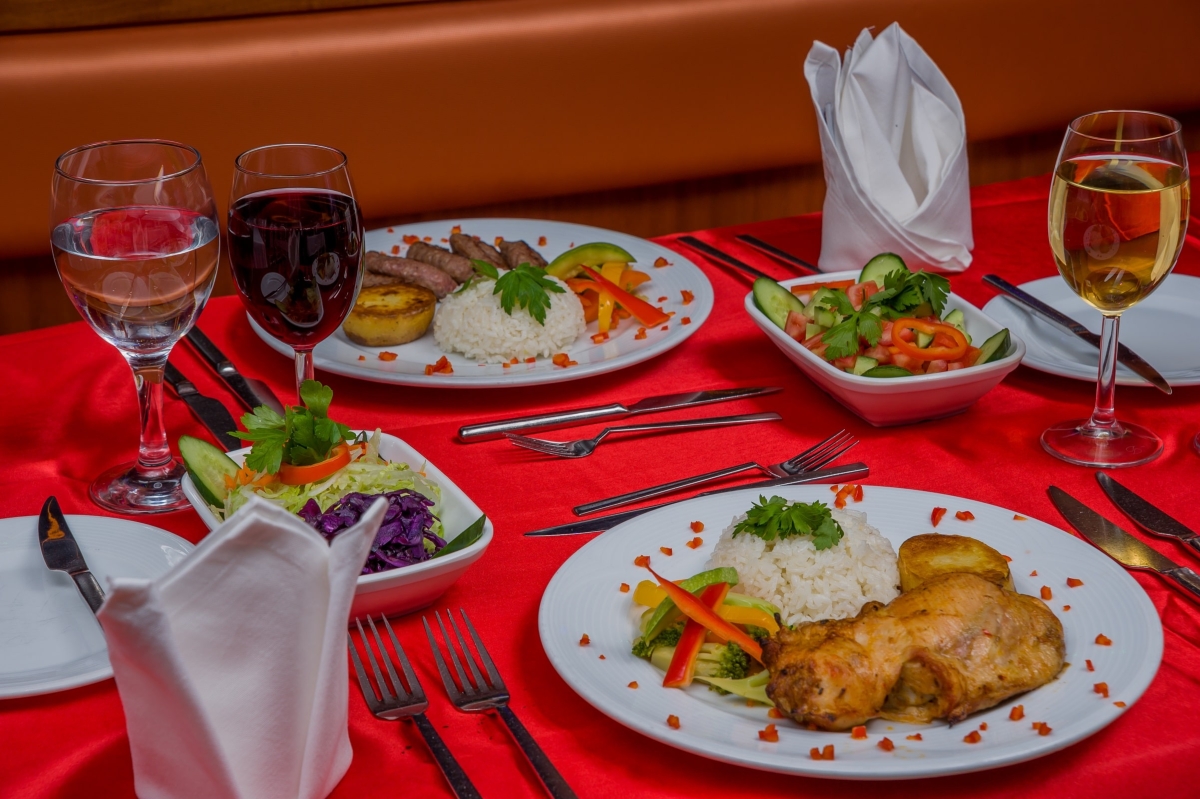 Unlimited Soft Drinks Istanbul Bosphorus Dinner Cruise photo 6