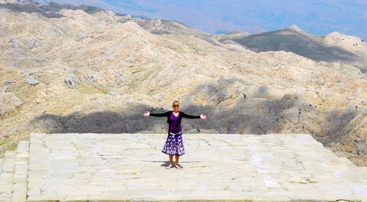 5 Day Mesopotamian Discovery Tour - Adiyaman, Mt. Nemrut, Diyarbakir, Mardin, Gobeklitepe, Sanliurfa, Harran, Halfeti, Zeugma & Gaziantep