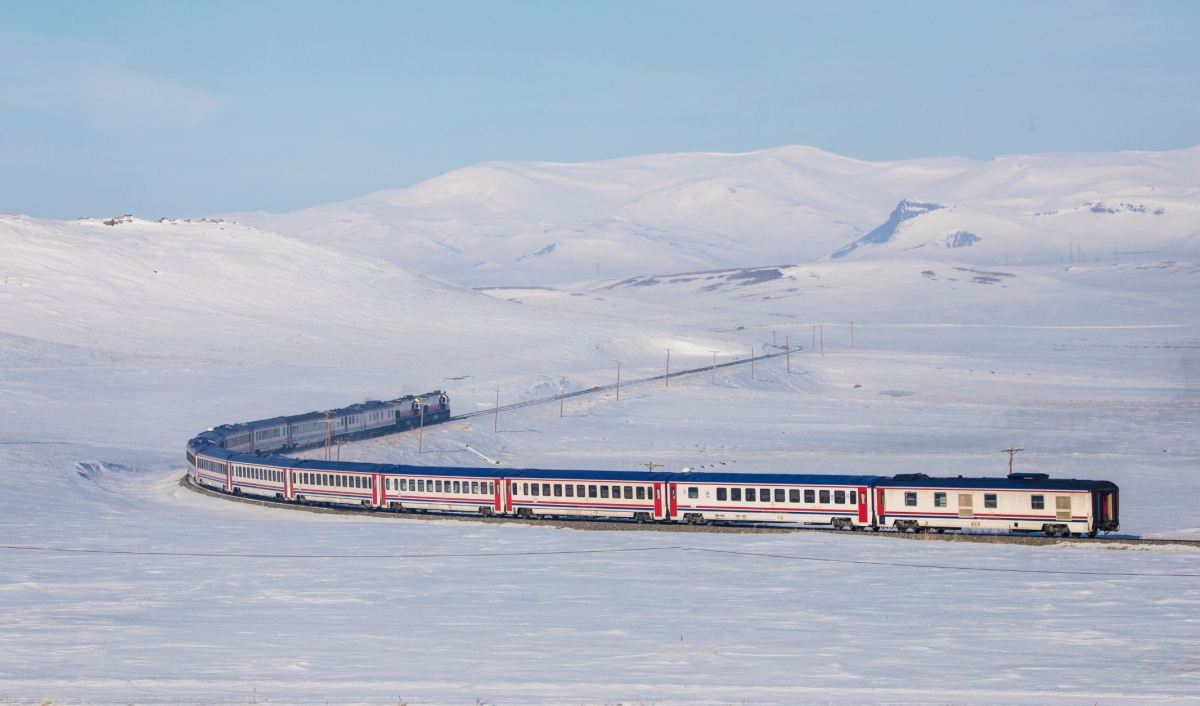 Train Eastern Anatolia Trip with Eastern Express & South Express 8 Day Tour photo 2