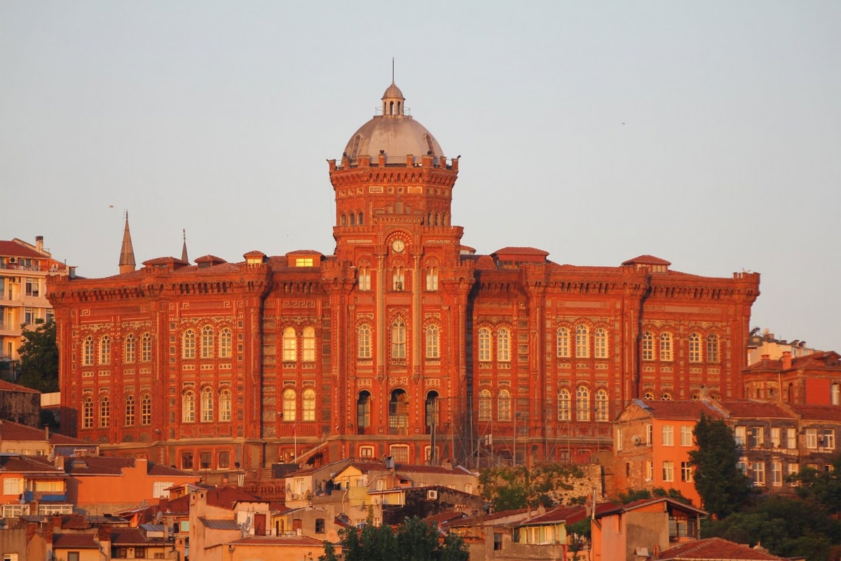 Balat Istanbul Tour History Colors and Pottery Workshop Experience photo 9