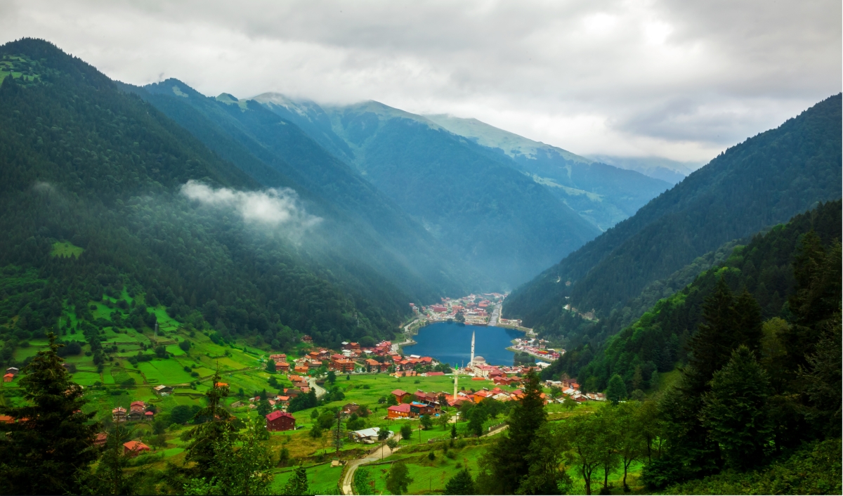 10 Day Istanbul, Trabzon & Bursa Discovery Tour: From Ottoman Palaces to Black Sea Highlands photo 2