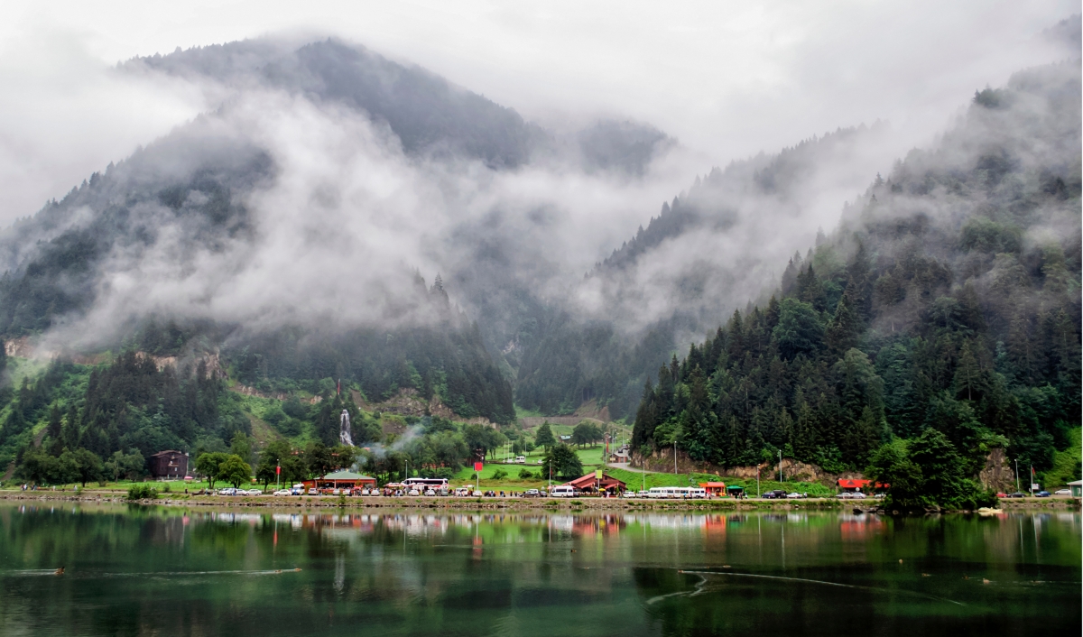 Turkey Tour Packages 13 Day Istanbul Trabzon Ayder Plateau Uzungol Lake Pamukkale Ephesus Cappadocia photo 1