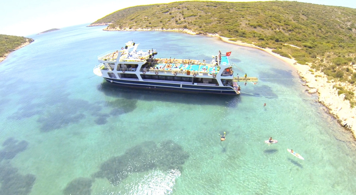 Discover Cesme: Islands & Crystal Bays Boat Trip + BBQ Feast