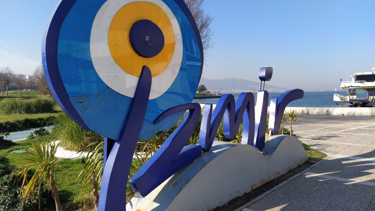 Private Izmir City & Agora Tour with Lunch from Cesme photo 1