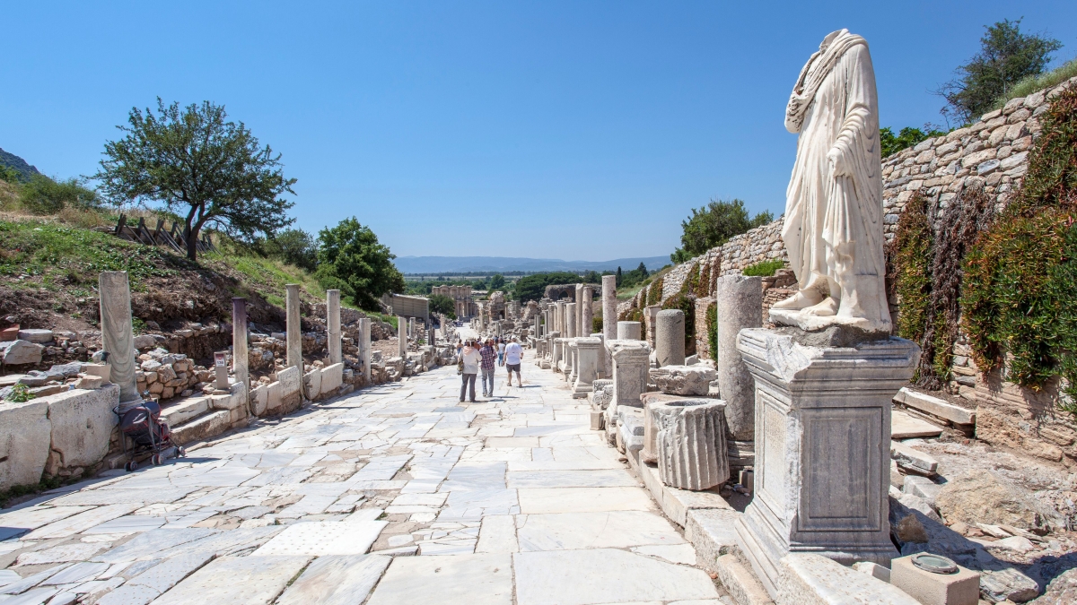 10-Day Turkey Grand Tour: Kusadasi Pamukkale Antalya Konya Cappadocia Istanbul photo 2