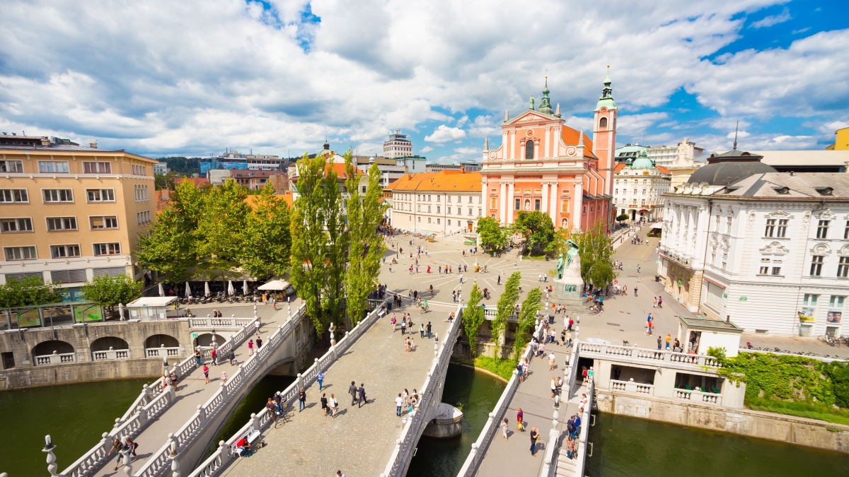 19 Day Grand Balkan Combined Country Tour photo 6