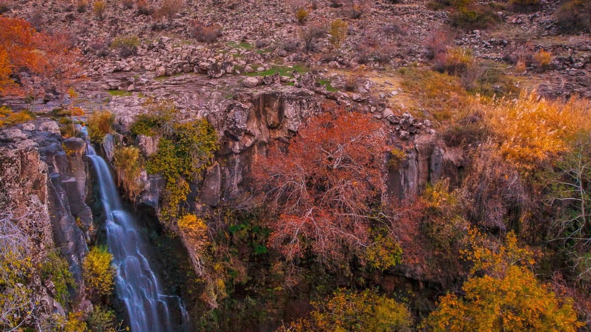 Daily Nature & Folklore Tour from Diyarbakır to Seyhandede Waterfall photo 5