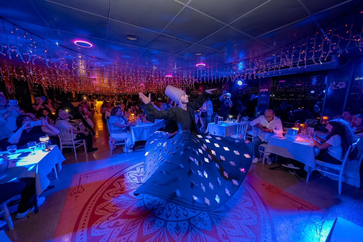 Istanbul Bosphorus Dinner Cruise & Turkish Night Show photo 3