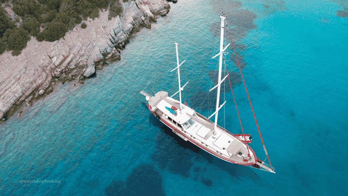 10 Day Turkey Highlights & Blue Cruise Tour – Istanbul, Cappadocia, Ephesus & Fethiye Gulet Adventure photo 6