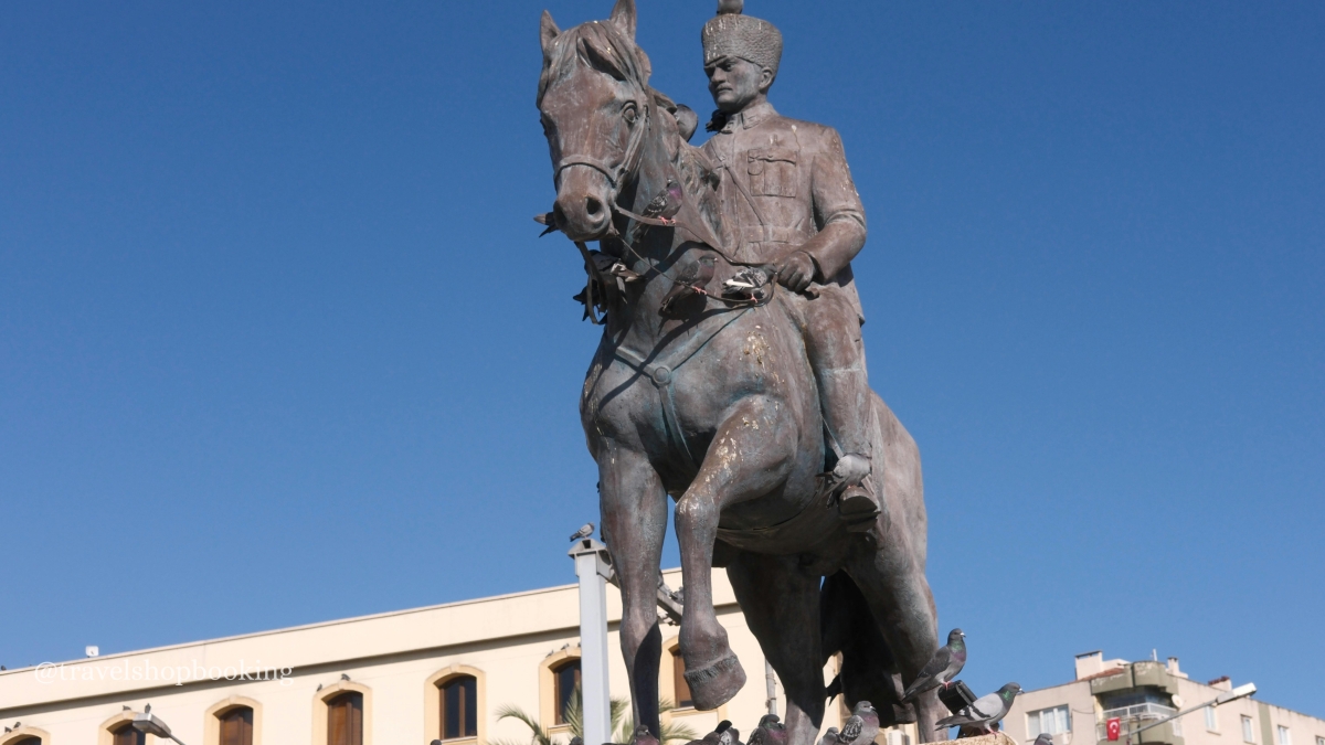 Izmir City Tour – Explore Agora, Kemeraltı Bazaar & Historical Landmarks photo 2