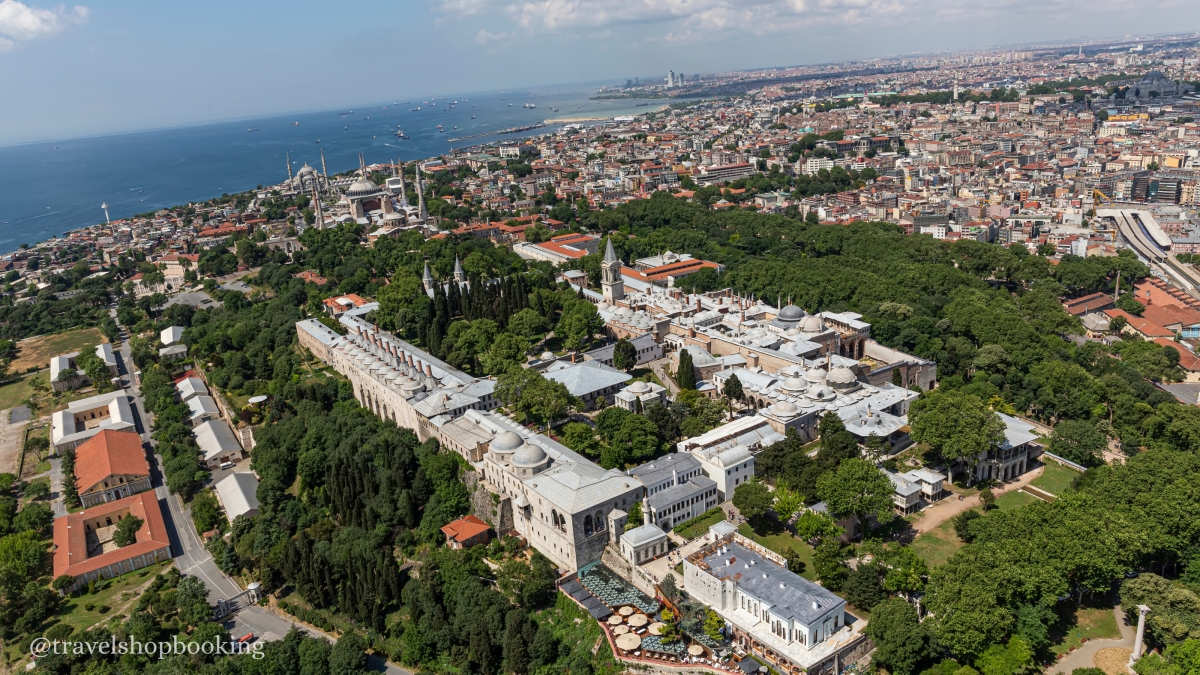Daily Topkapi Palace Museum Walking Tour in Istanbul – Explore Ottoman History & Culture photo 1
