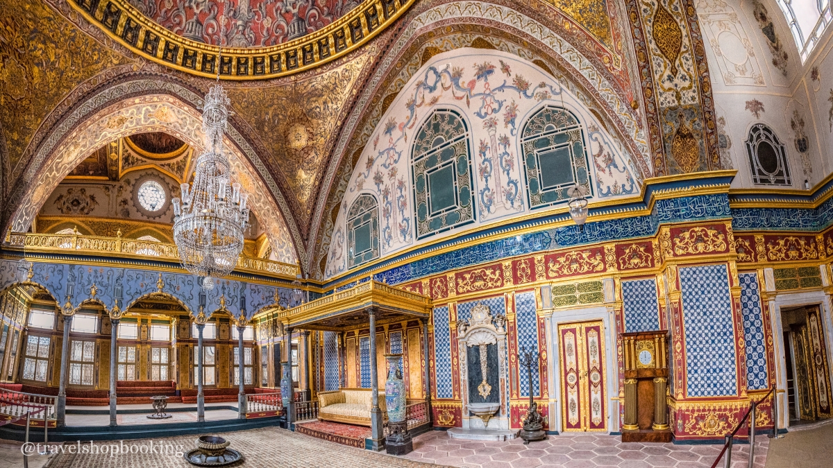 Daily Topkapi Palace Museum Walking Tour in Istanbul – Explore Ottoman History & Culture photo 6