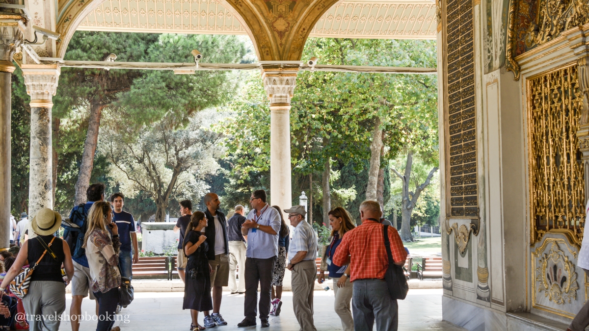 Daily Istanbul City Tour – Hagia Sophia, Blue Mosque & Topkapi Palace photo 9