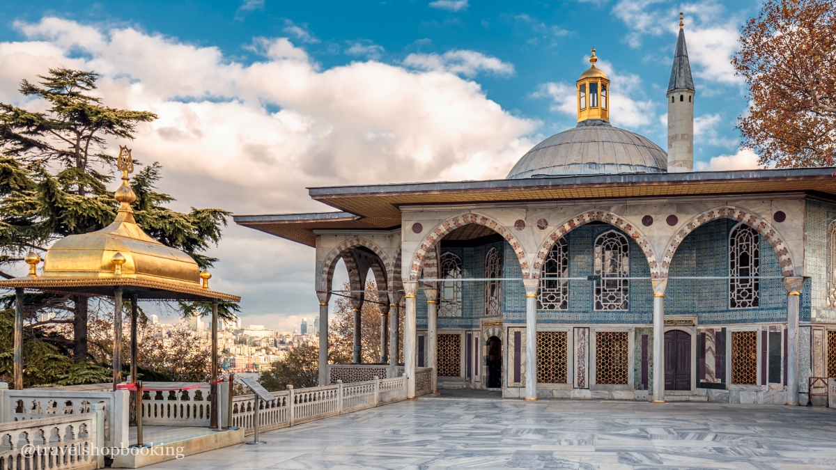 Private Daily Istanbul City Tour from Selcuk by Flight photo 10