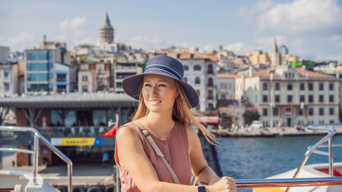 1-Day Istanbul Tour from Izmir with Flights – Topkapi Palace, Blue Mosque & Grand Bazaar photo 5