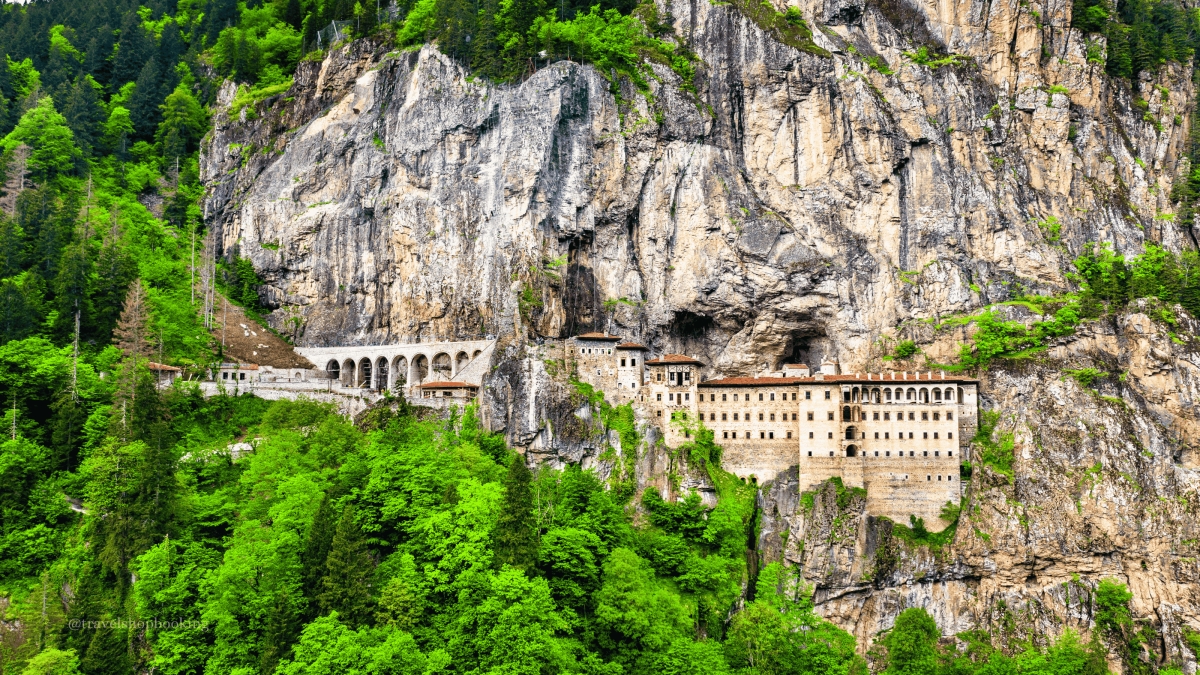 Ultimate 21 Day Turkey Grand Discovery Tour : Istanbul, Cappadocia, Ephesus, Nemrut & Eastern Anatolia Adventure photo 10