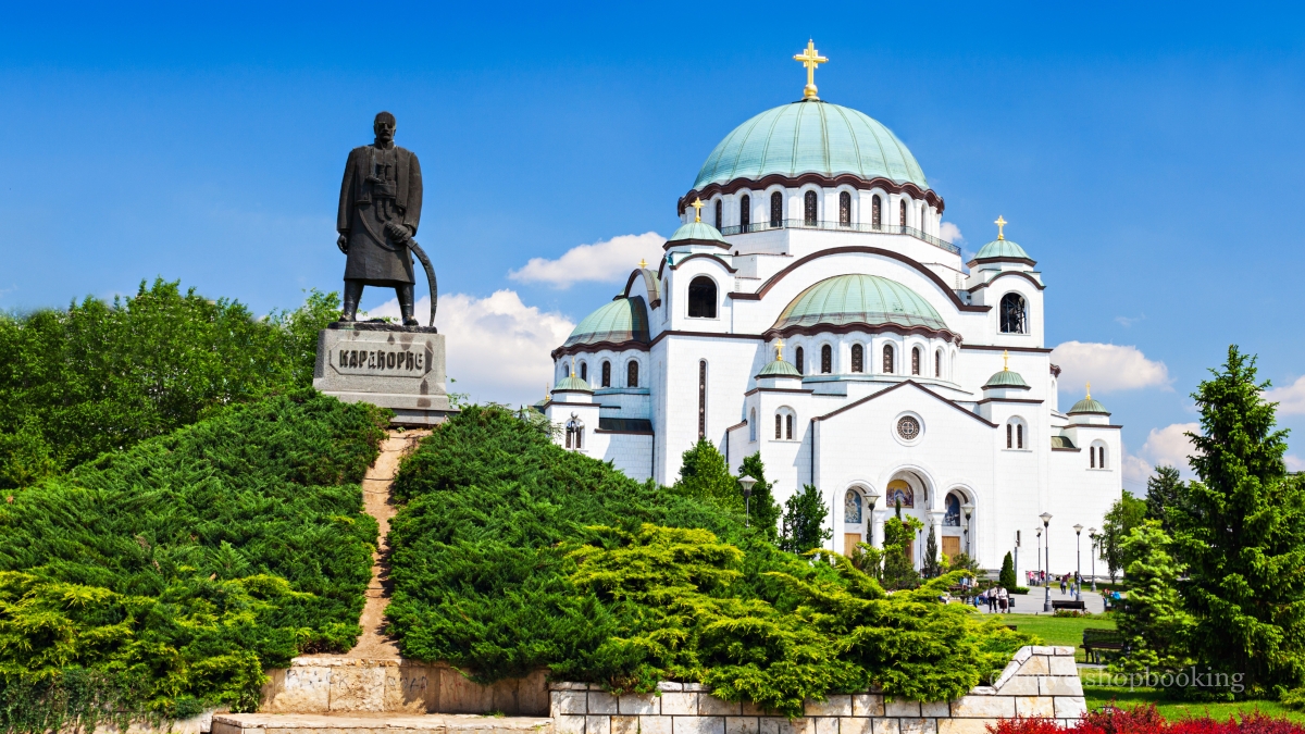 Express to the Orient: Scenic Rail Journey from Paris to Istanbul (15 Days Europe Adventure) photo 9