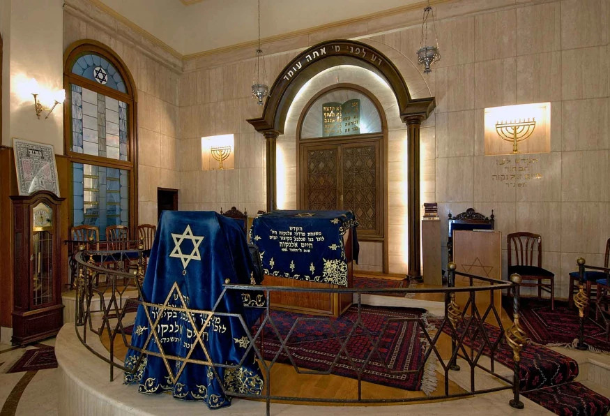 Daily Galata Jewish District Walking Tour Istanbul photo 5