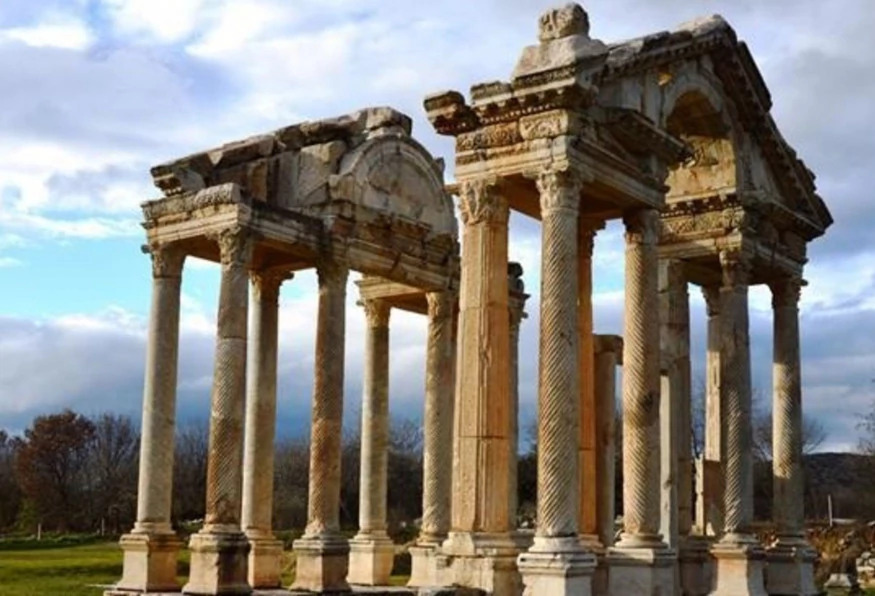 Daily Aphrodisias Tour from Cesme photo 2