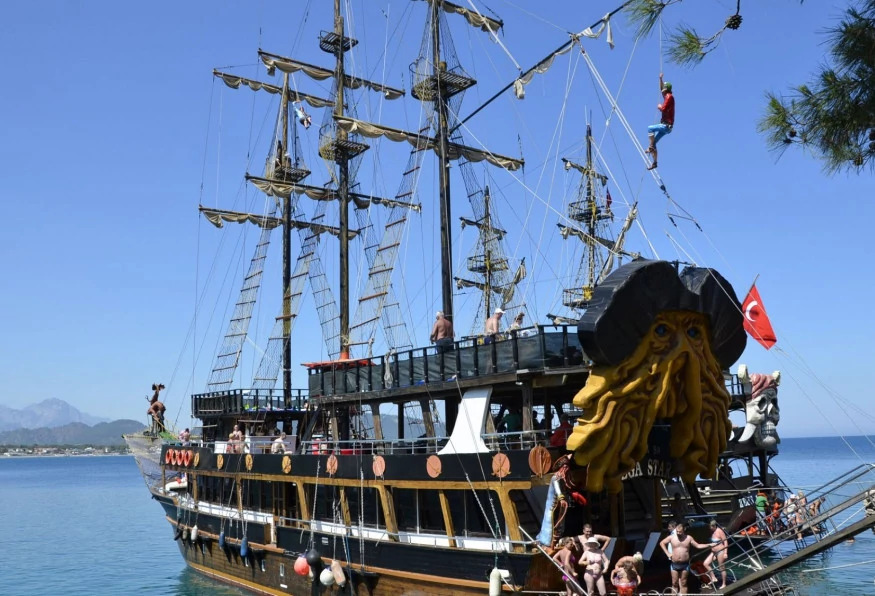 Daily Kemer Boat Tour from Belek photo 1