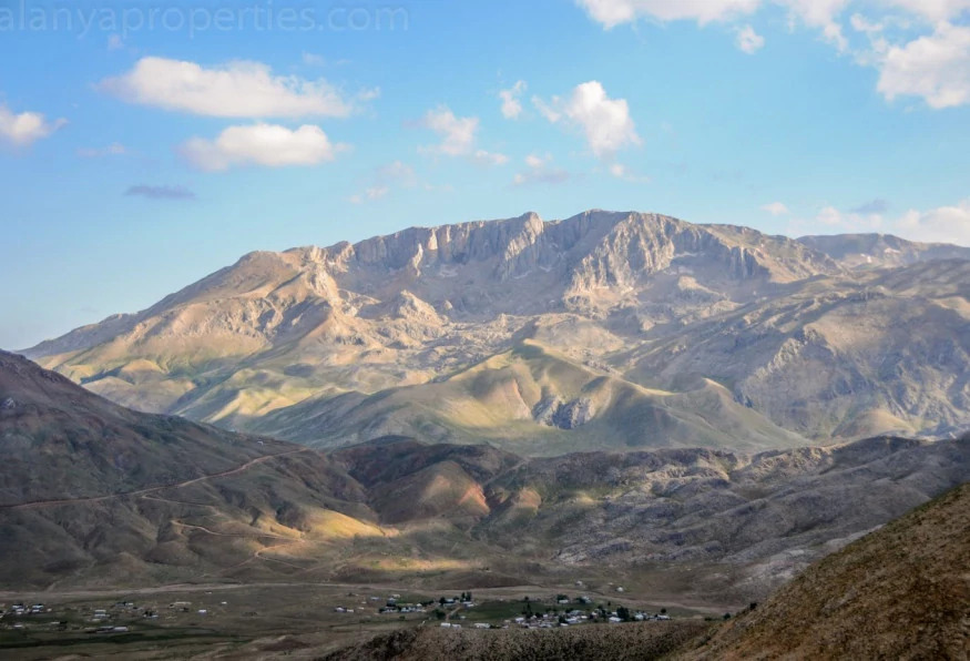 Daily Mountain Trekking Tour from Kayseri photo 1